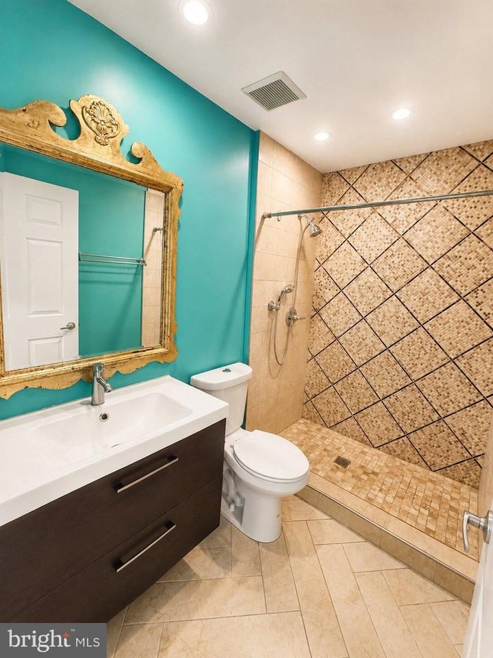 6103 Beddingfield Ct - Photo 5 of 13