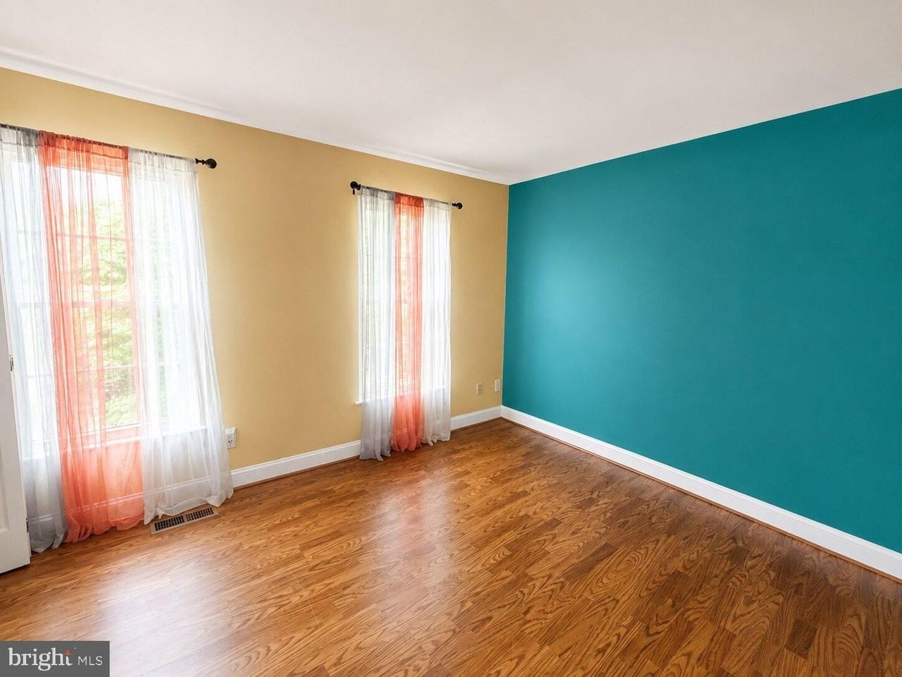 6103 Beddingfield Ct - Photo 6 of 13