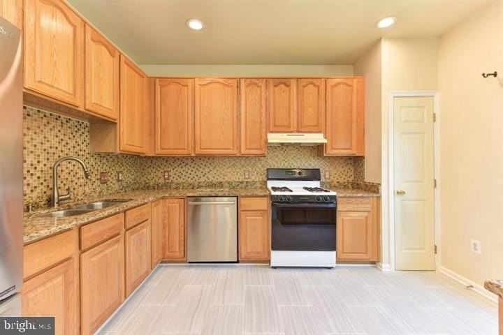 2454 Sugar Mill Way - Photo 5 of 16