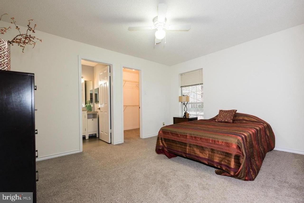 1519 Lincoln Way #301B - Photo 4 of 28