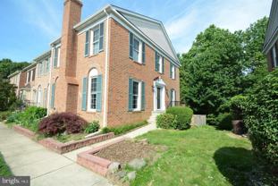 6153 Summer Park Ln - Photo 1 of 1