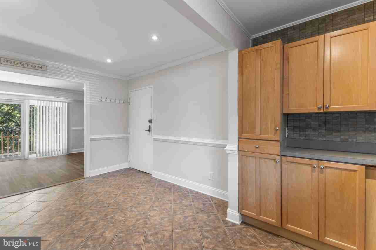 11611 Vantage Hill Rd #11B - Photo 6 of 26