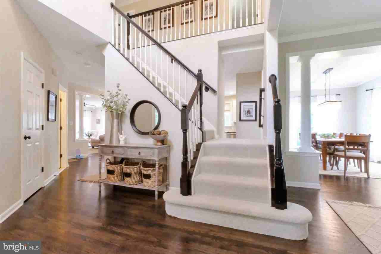 207 Alpine Dr Se - Photo 4 of 27
