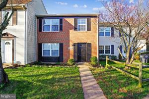featured image of 8603 Woodhue Ct
