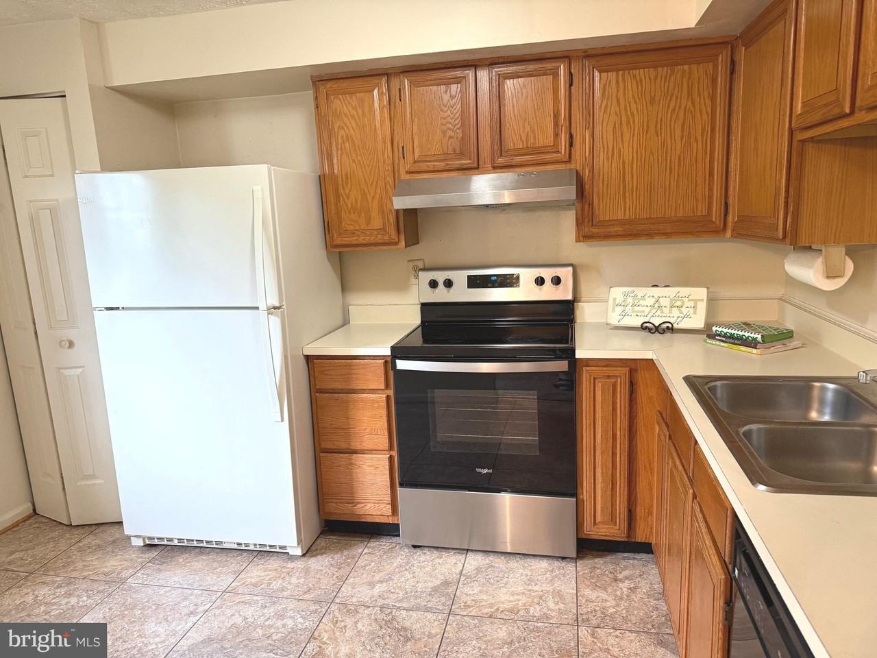 12866 Bison Ct - Photo 3 of 22