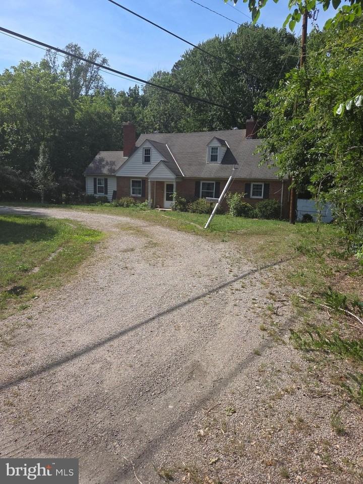6902 Old Jahnke Rd - Photo 2 of 3