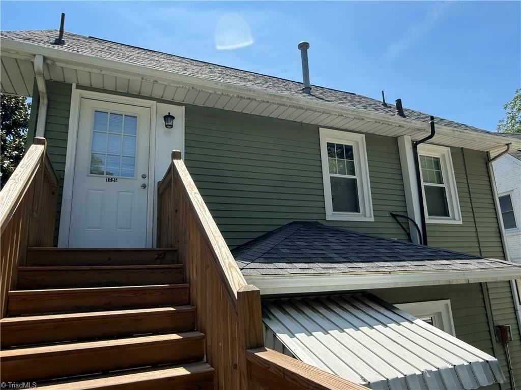 1525 W First Street - Photo 3 of 12