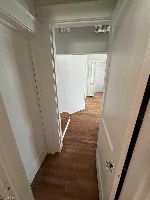 1529 W First Street - Photo 7 of 17
