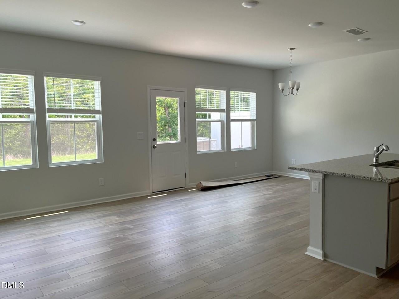 2320 Sun Vibes Way - Photo 4 of 29