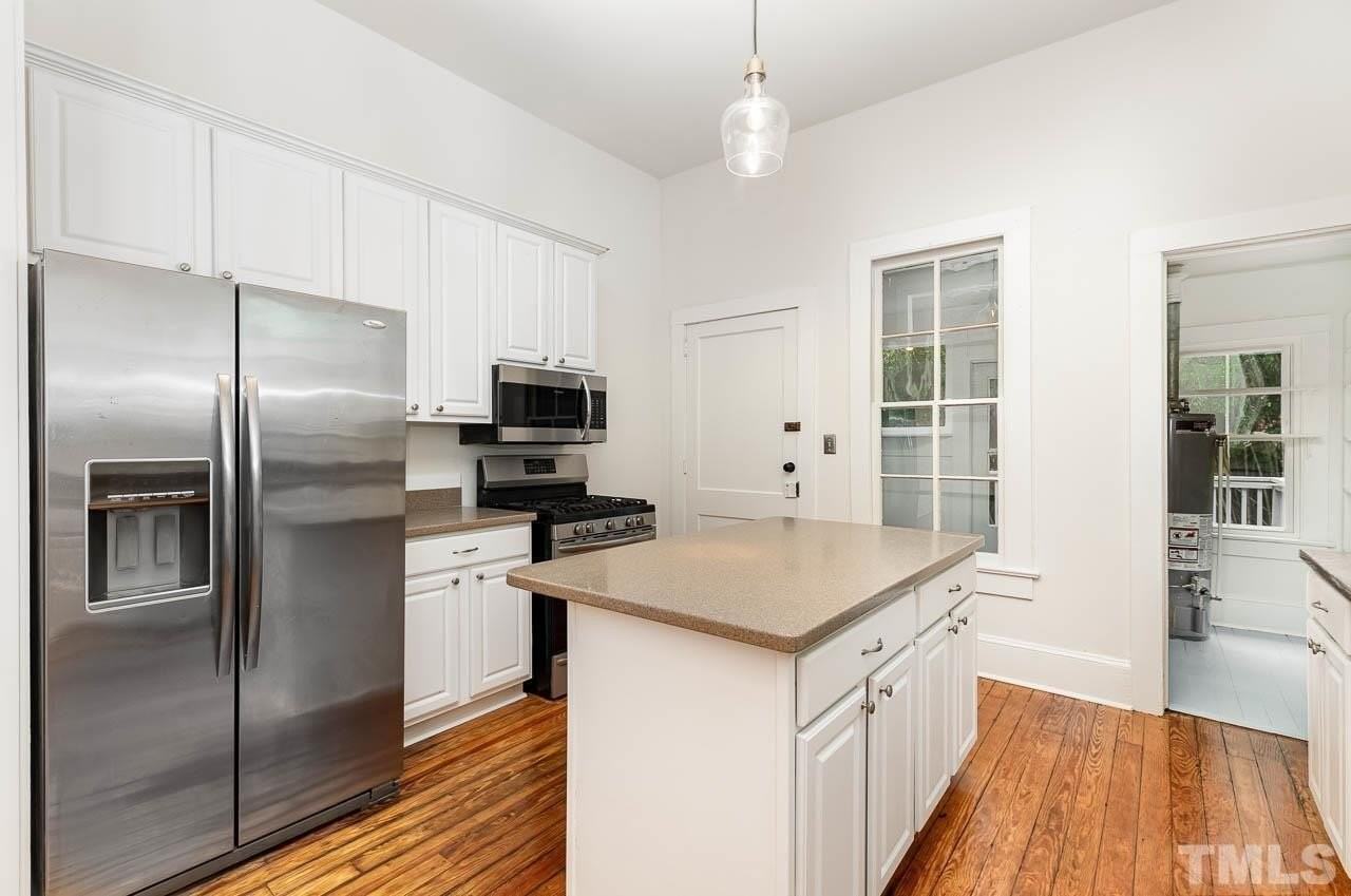 312 E Church St - Photo 5 of 17