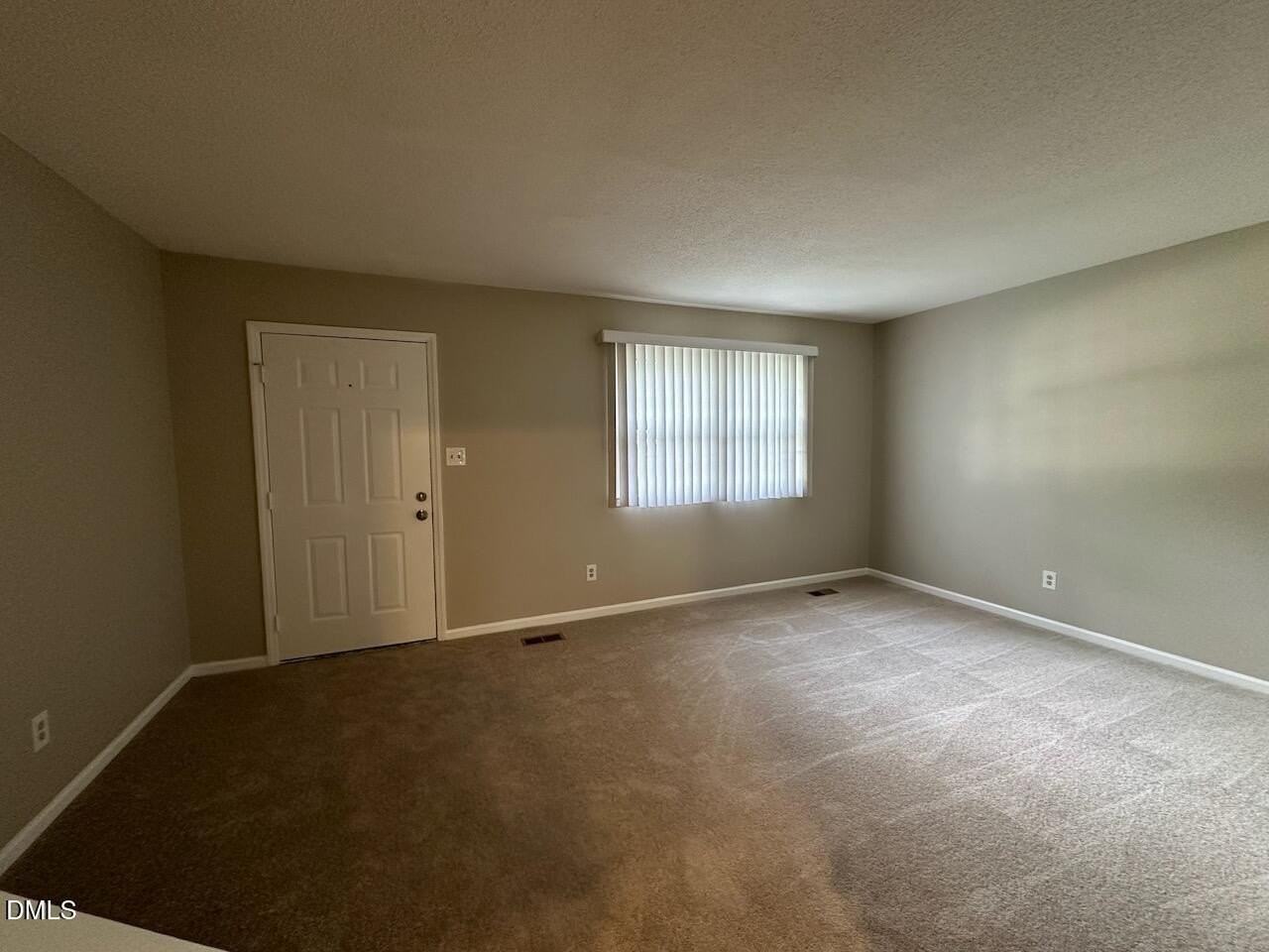 1505 Highland Trl - Photo 2 of 22