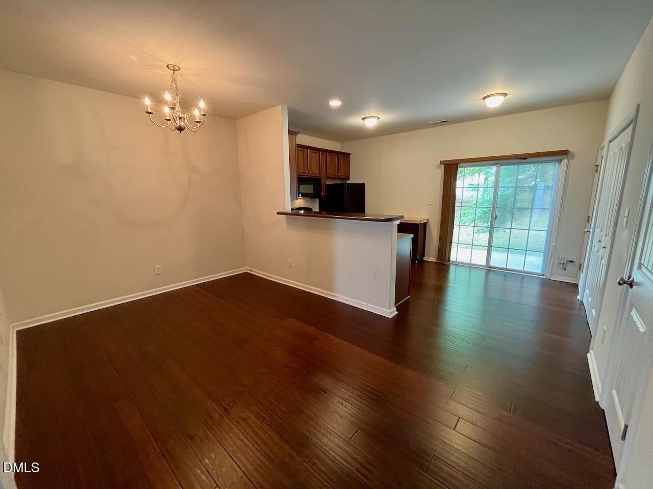 3853 Volkswalk Pl - Photo 4 of 19