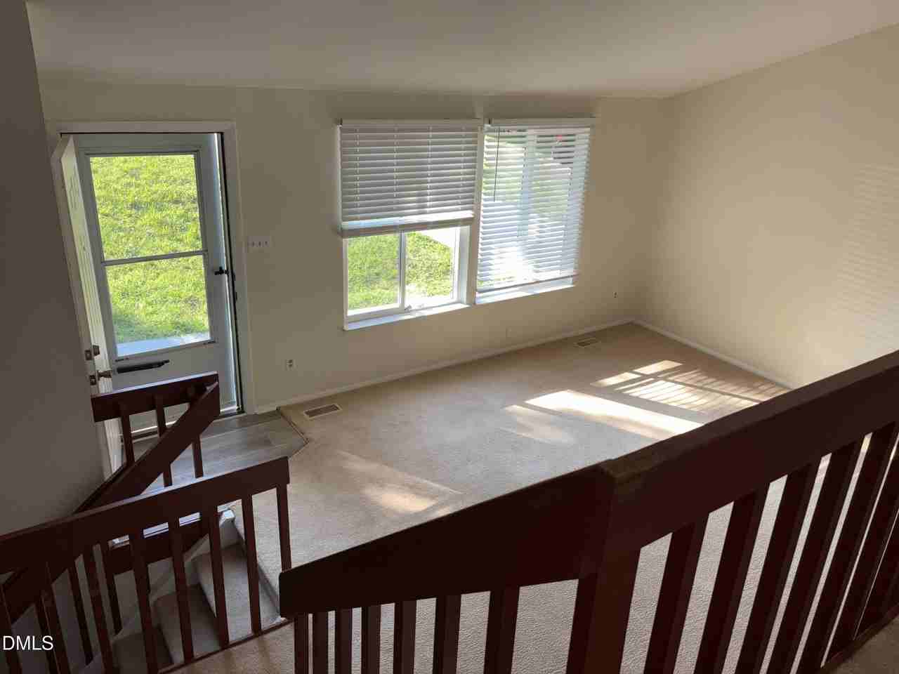 3901 Peppertree Pl - Photo 3 of 11
