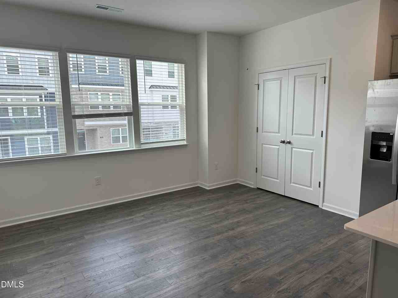 701 Grafton Forest Ln - Photo 3 of 6