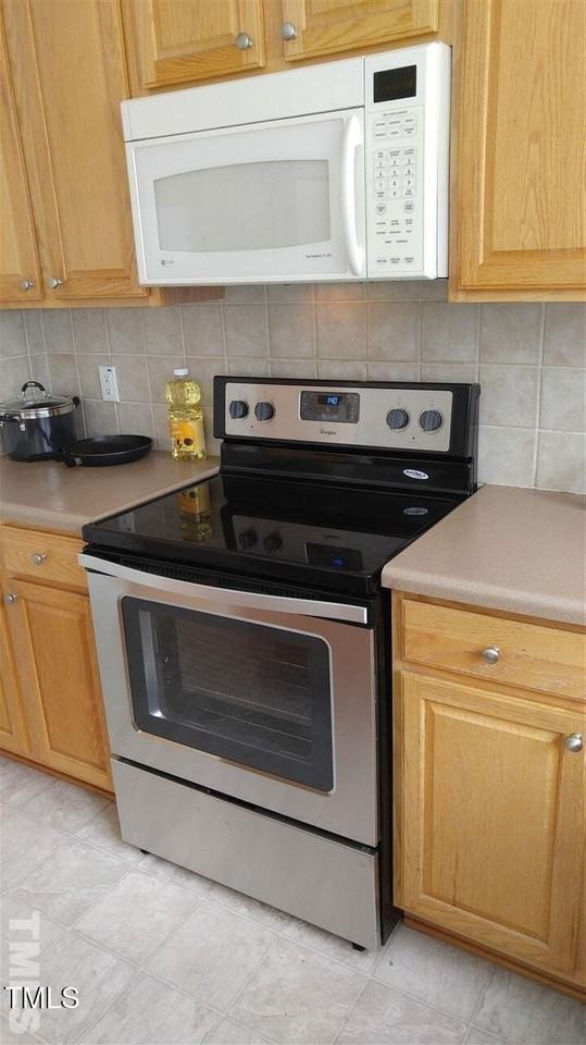 5413 Glorietta Cir - Photo 4 of 18