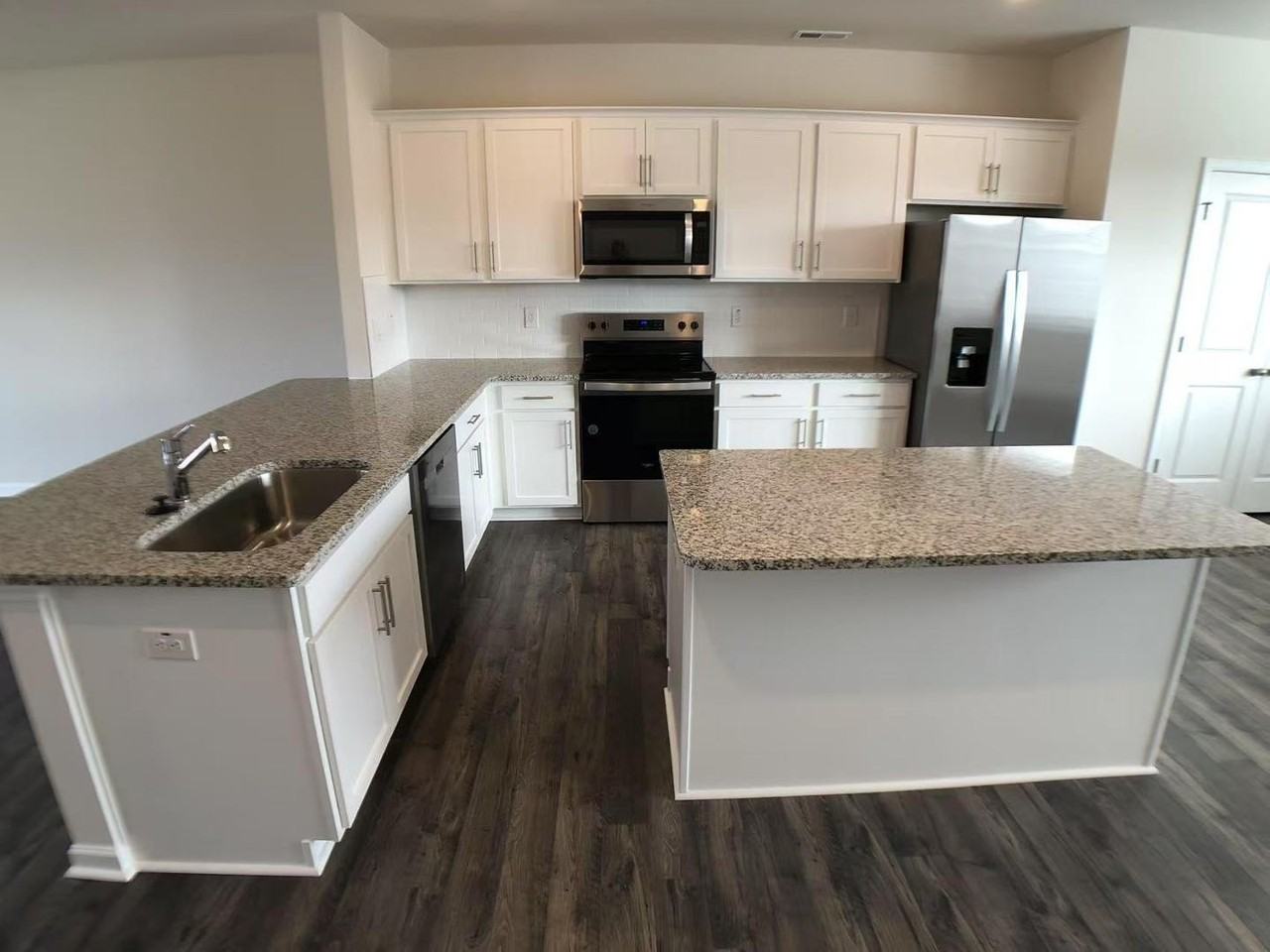 720 Dorset Stream Dr - Photo 3 of 26