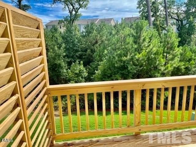 1038 Manorhaven Dr - Photo 7 of 37
