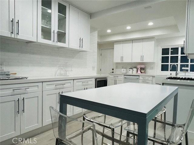 446 Vista Roma - Photo 3 of 8