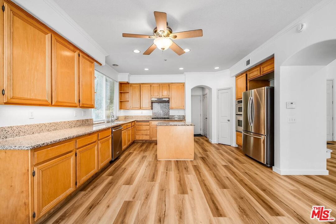 10645 Chiquita St - Photo 7 of 8
