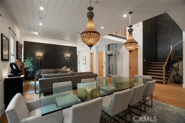 4365 Kraft Ave - Photo 4 of 8