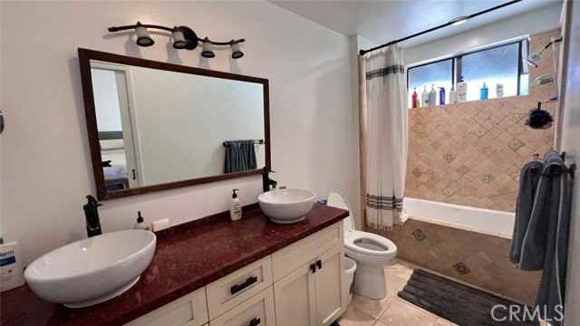 21730 Marylee St #35 - Photo 4 of 8
