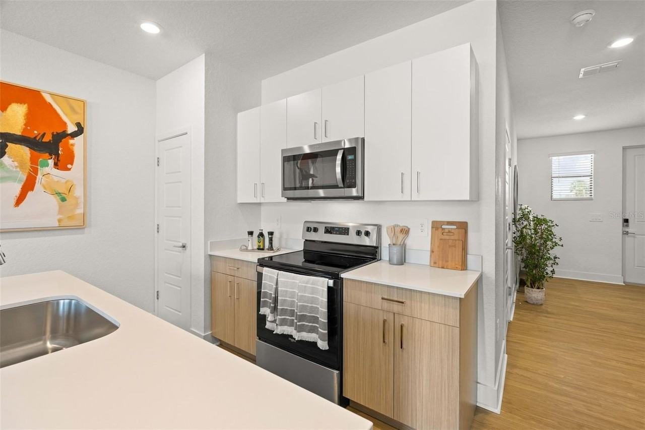 14527 Stellar Pl - Photo 7 of 29