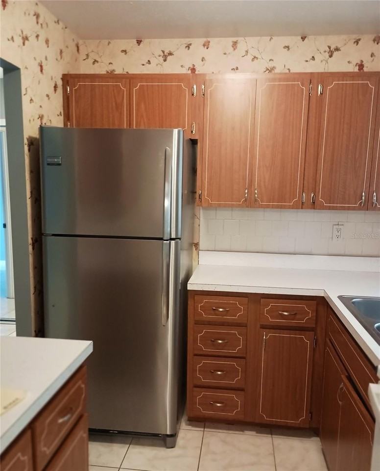 1875 Sunny Dr #G32 - Photo 6 of 15
