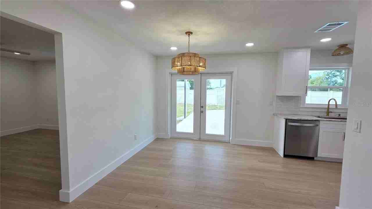 6817 11th Ave Nw - Photo 6 of 21