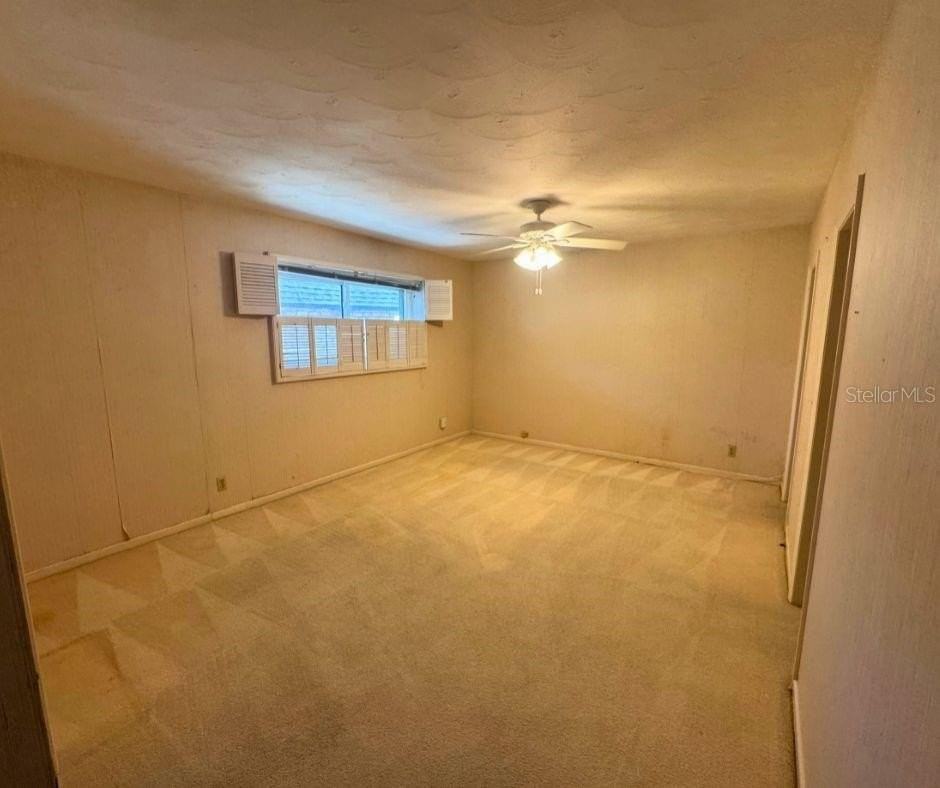 1505 N Arcadia Ave - Photo 4 of 10