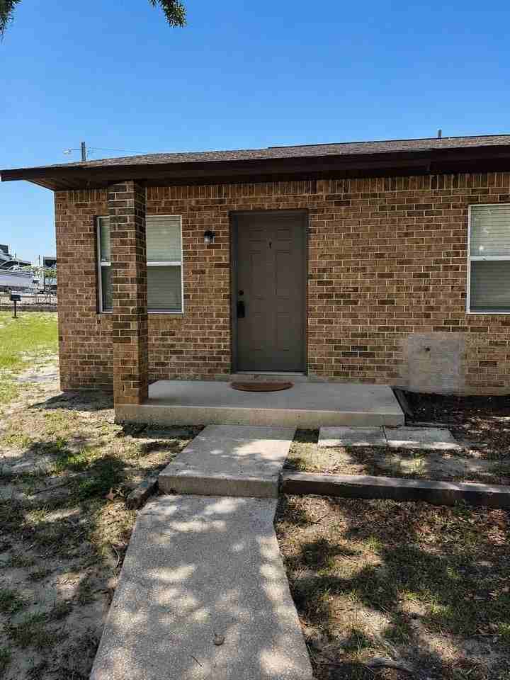 1187 Bentley Rd #1
