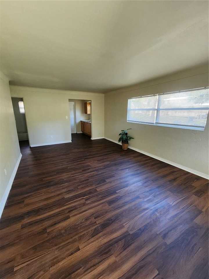 2219 Highland St S #1 - Photo 2 of 7