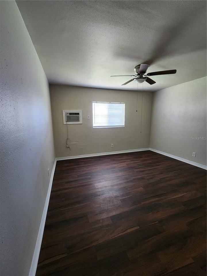 2219 Highland St S #1 - Photo 5 of 7