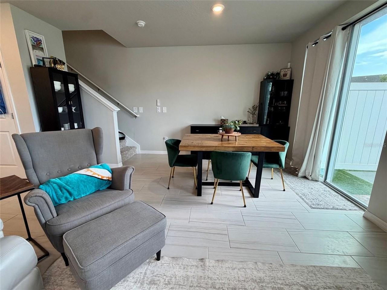 7687 Intrepid Rd - Photo 5 of 19