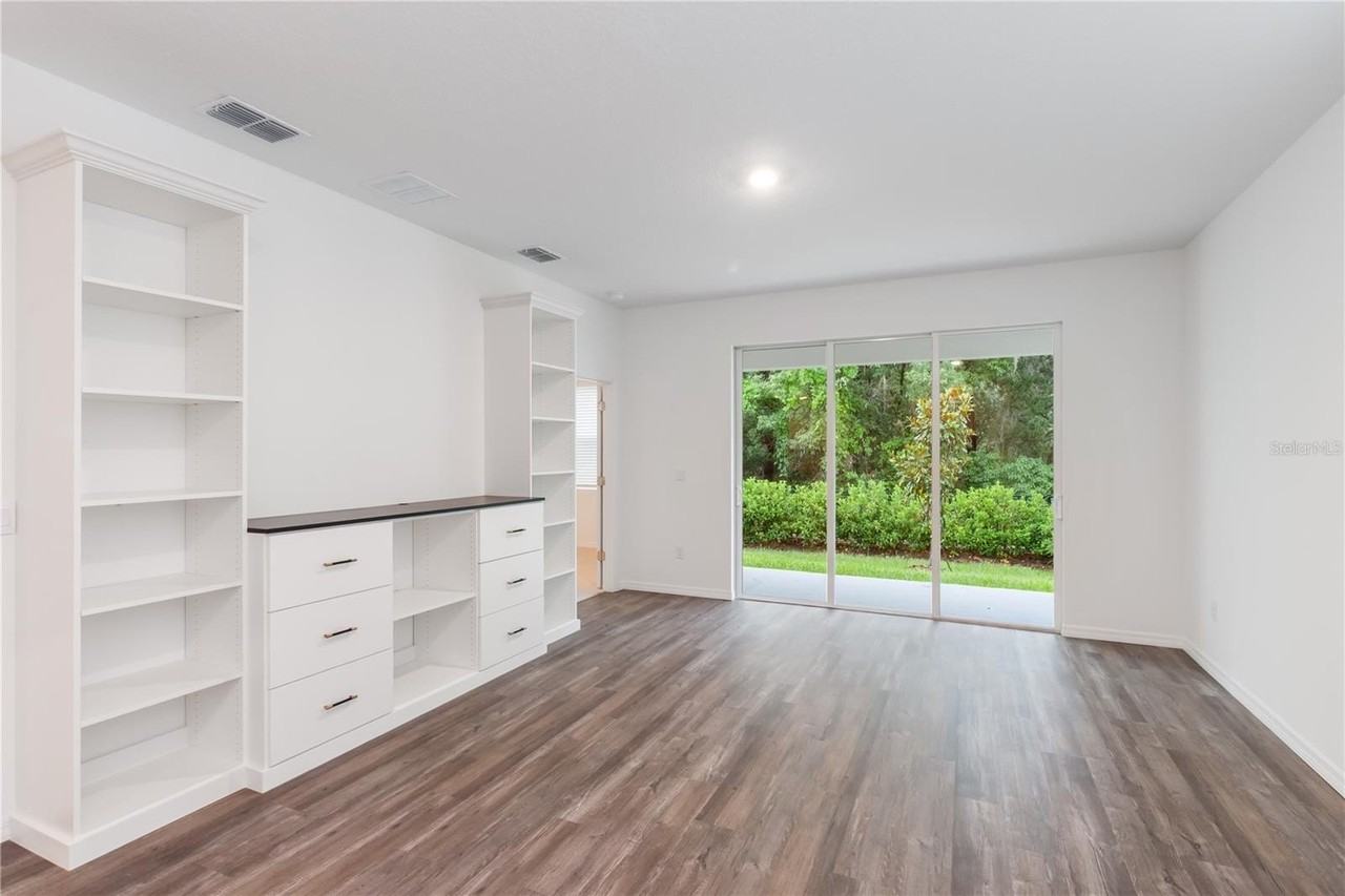 31365 Paper Birch St - Photo 5 of 36