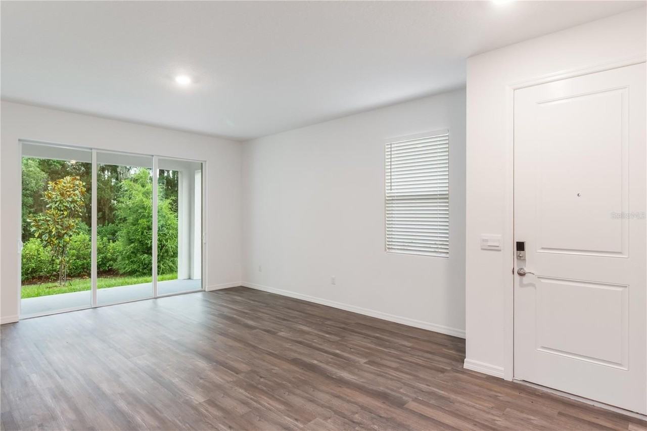 31365 Paper Birch St - Photo 6 of 36
