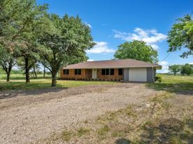 9209 Fm 1570 N - Photo 1 of 1