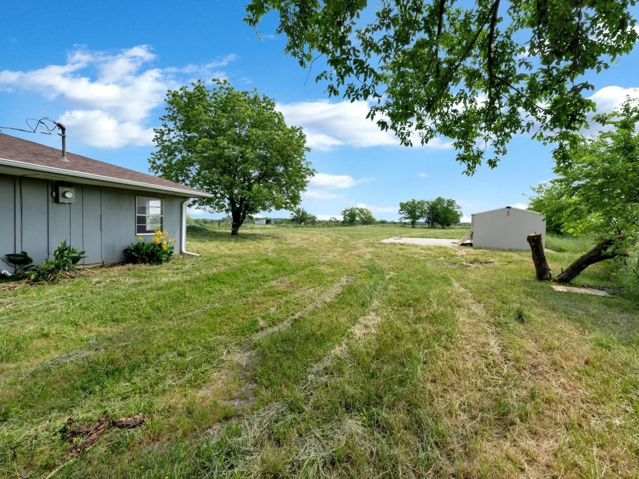 9209 Fm 1570 N - Photo 6 of 36
