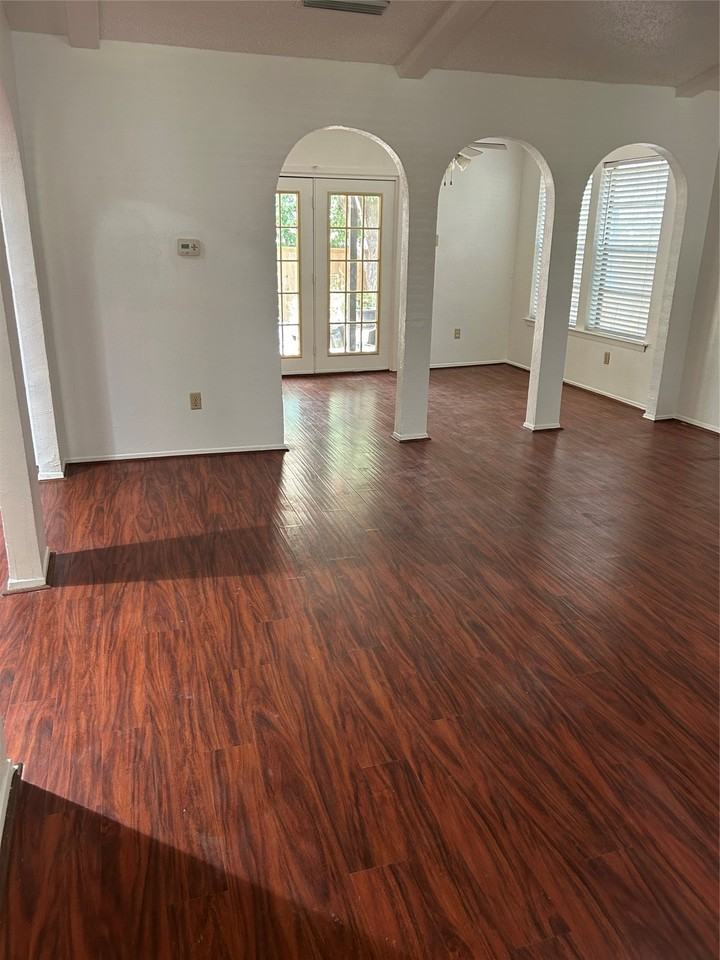 3513 Claymore Dr - Photo 2 of 11