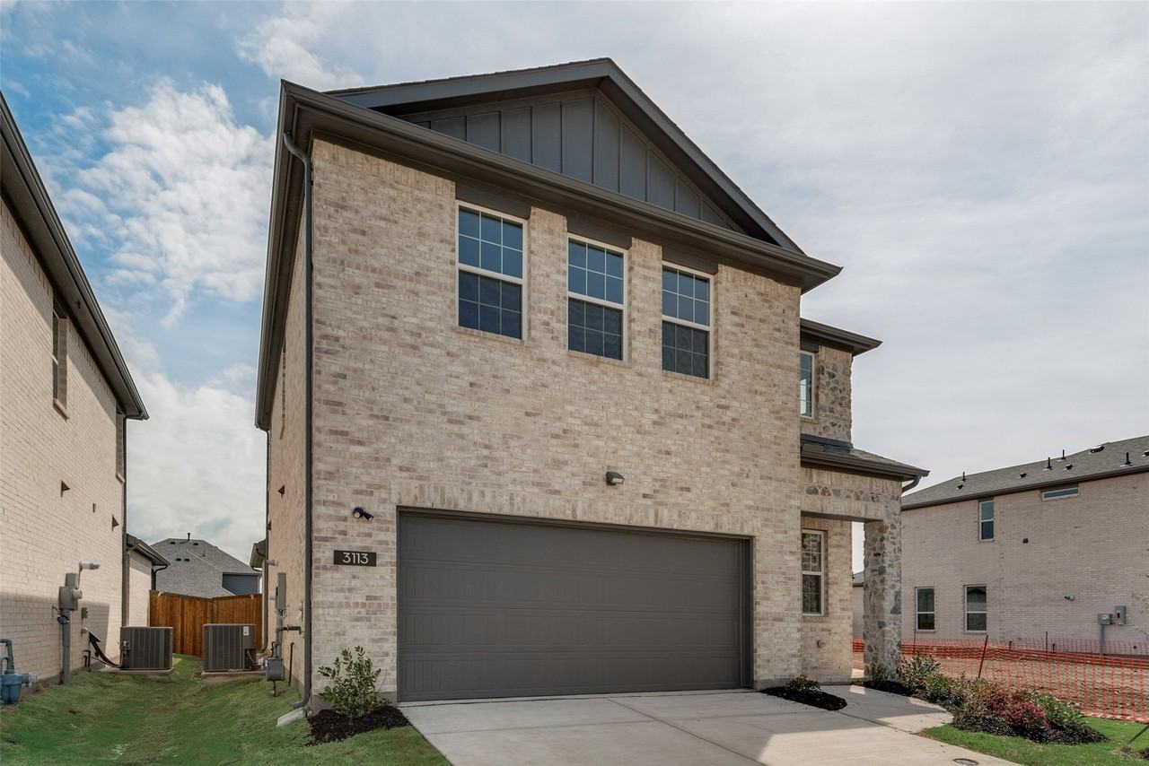 3113 Cordelia Dr - Photo 4 of 19
