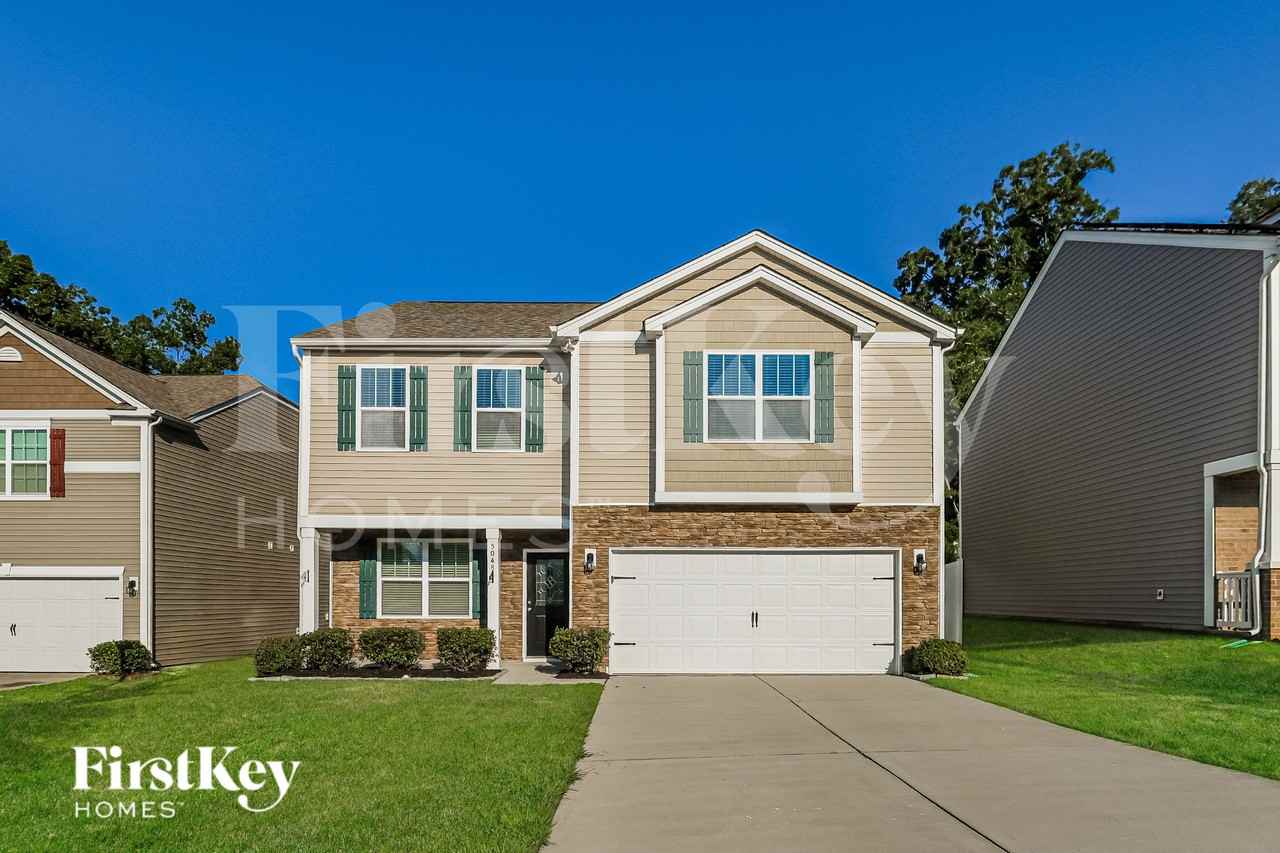 5048 Deisy May Ln