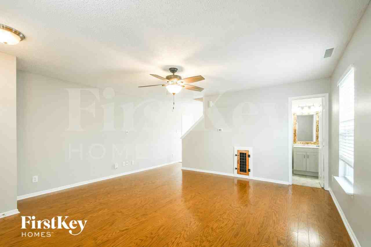 14455 Black Farm Dr - Photo 4 of 15