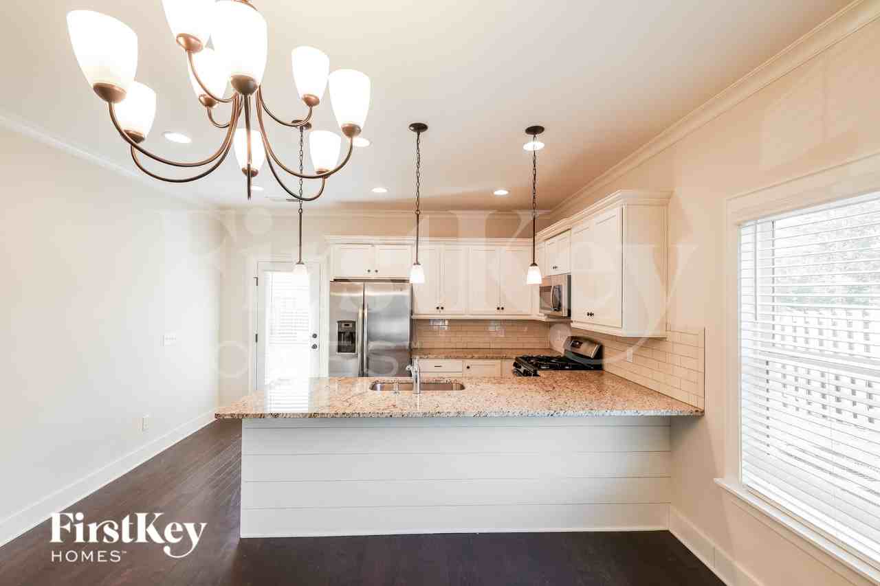 2704 Wenonah Oxmoor Rd - Photo 5 of 16