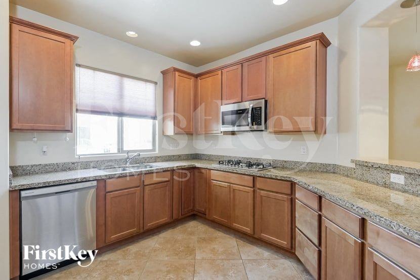 10328 E Jarod James Pl - Photo 5 of 15