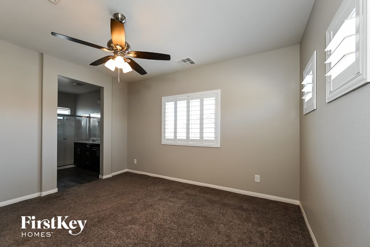 10448 Camp Rock Ct - Photo 7 of 15