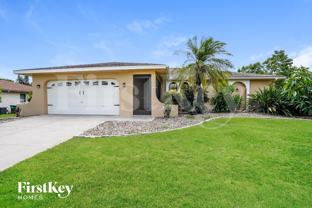 3721 Sw 6th Ave - Photo 1 of 1