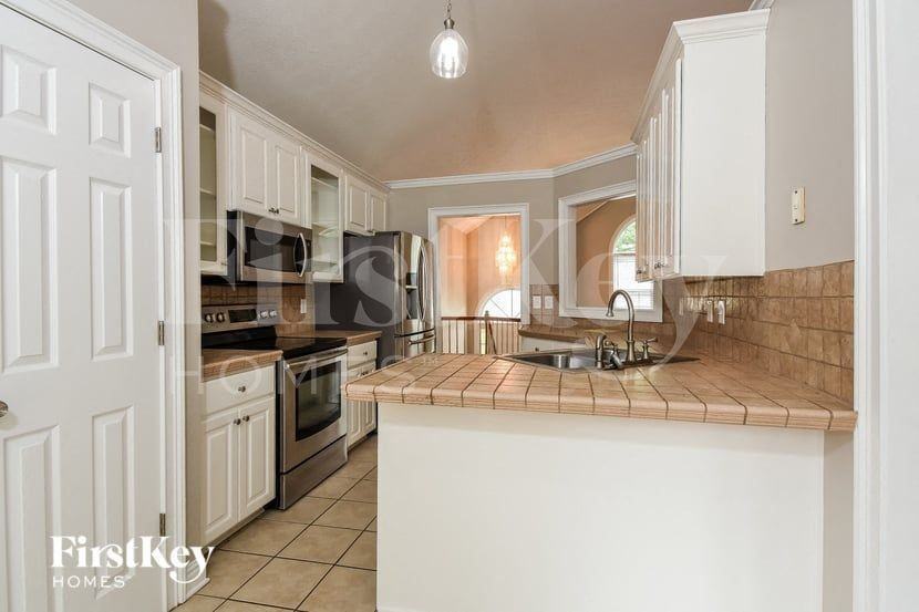 1229 Winsley Ct Sw - Photo 7 of 15