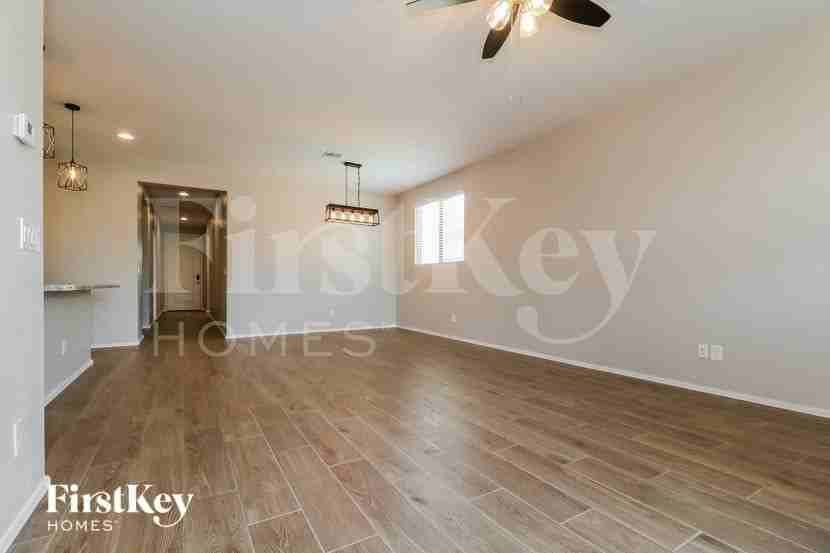 17565 W Villa Chula Ln - Photo 4 of 15