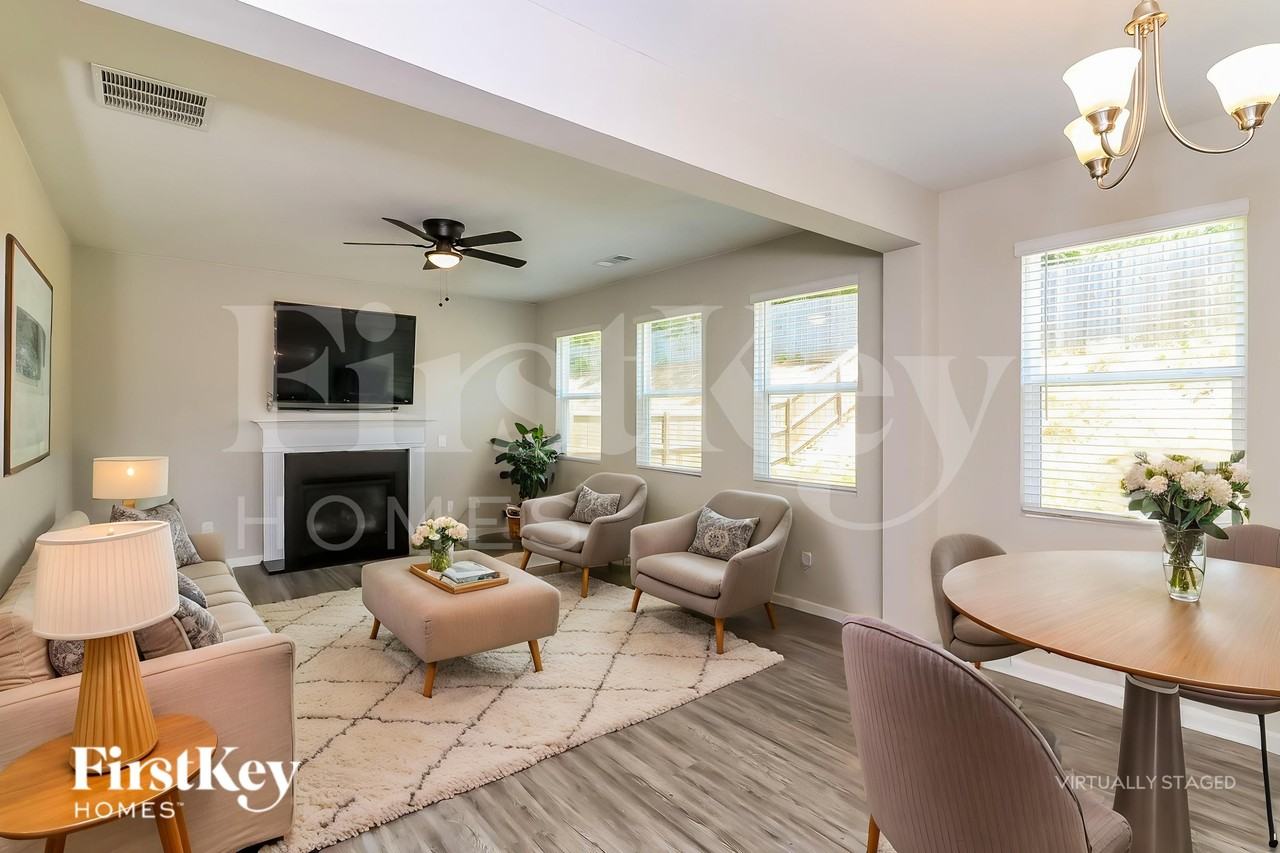 68 Valley Brook Way - Photo 3 of 18