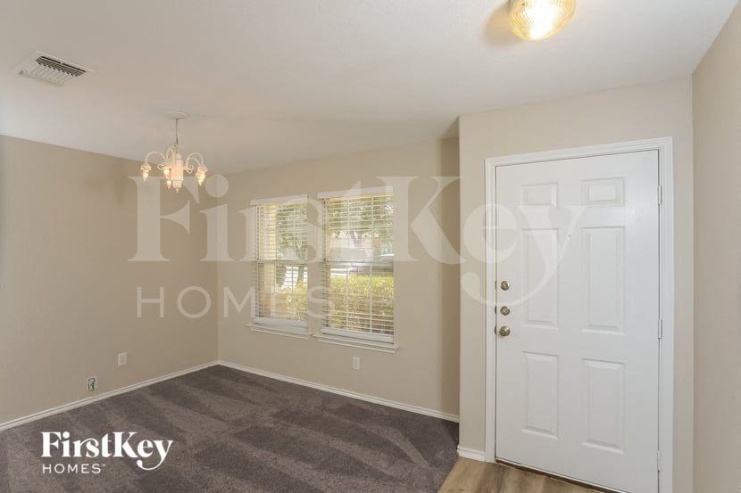 8815 Golden Eye - Photo 4 of 15