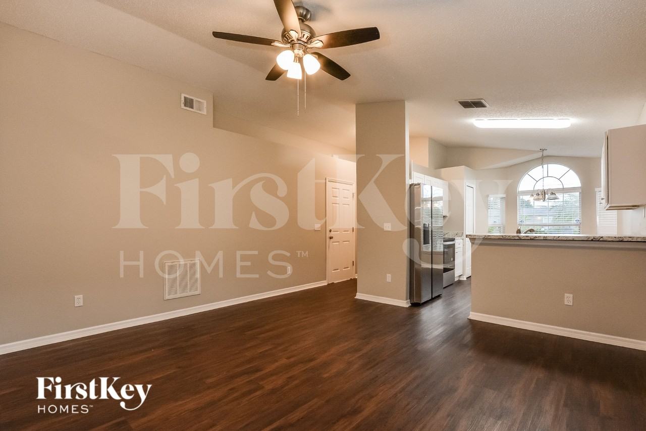 7436 Duval Ave - Photo 2 of 15